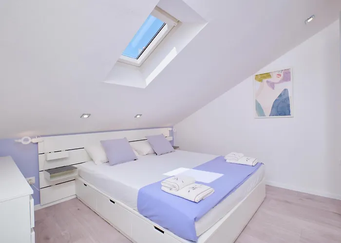 Cozy In With Wifi Apartamento Mali Lošinj